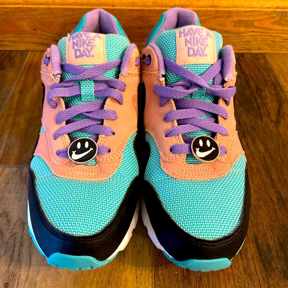 Nike air max 90 “have a nike day” shoes!